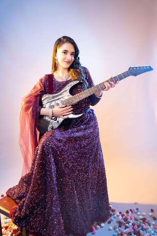 Glam session in a sequin gown